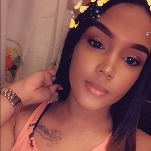 Meet your Posher, Esmailen